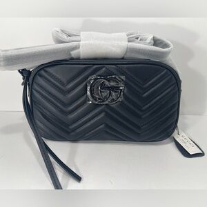 Elegant Gucci GG Marmont Black Leather Camera Bag